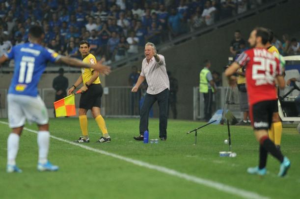 Fotos de Cruzeiro x So Paulo, no Mineiro, pela 26 rodada do Campeonato Brasileiro