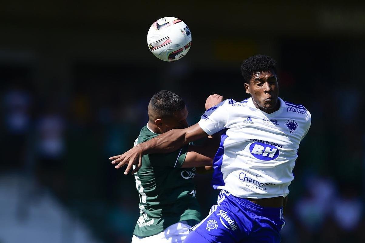 Fotos da derrota do Cruzeiro para o Guarani, por 1 a 0, no Brinco de Ouro, em Campinas, pela 17 rodada da Srie B