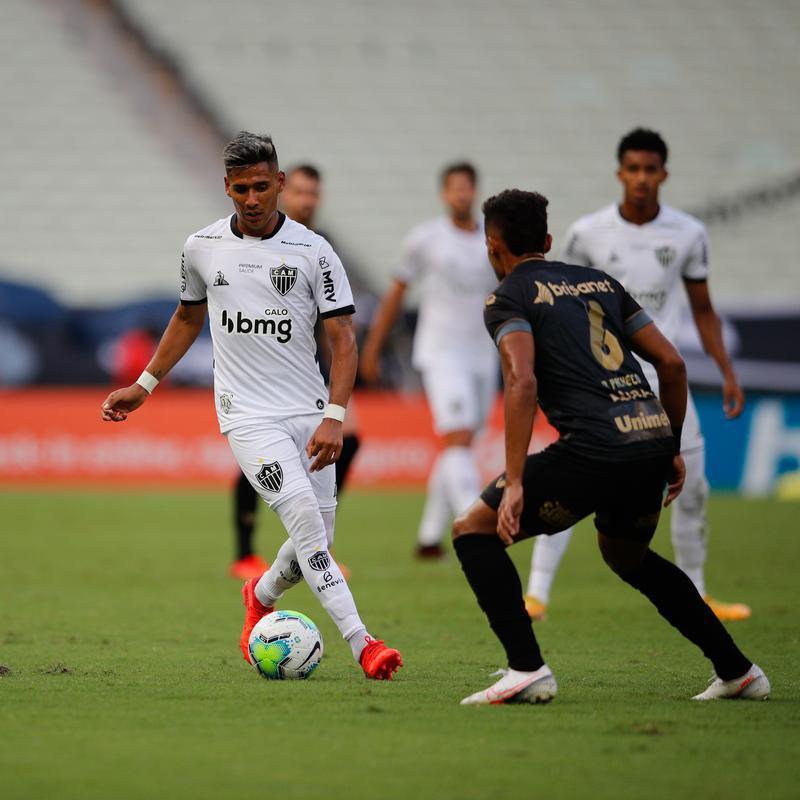 Fotos do jogo entre Ceará e Atlético, que terminou empatado por 2 a 2