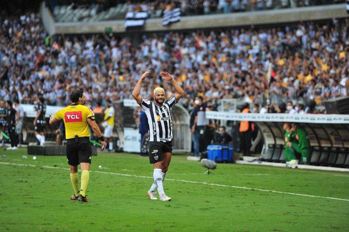 Fotos do jogo da taa, no Mineiro, entre Atltico e RB Bragantino, pela 37 rodada do Campeonato Brasileiro