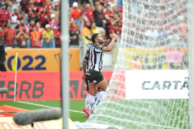 Fotos do empate por 2 a 2 entre Atltico e Flamengo na final da Supercopa do Brasil, na Arena Pantanal, em Cuiab