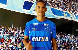 Jonata (atacante) - artilheiro do Cruzeiro campeo do Brasileiro Sub-20 de 2017, com cinco gols, recebeu oportunidades no time principal, mas no conseguiu render e foi devolvido ao CRB. Hoje, aos 23 anos, joga pelo Alverca, de Portugal.
