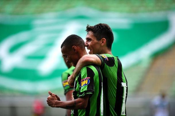 Amrica derrotou Uberlndia no Independncia por 3 a 0, com gols de Al (2) e Ademir