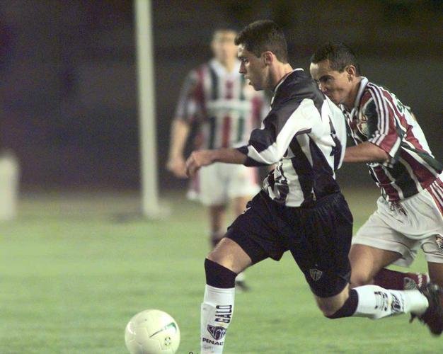 No jogo de volta, no Mineiro, Atltico e Fluminense empataram por 2 a 2. O Galo acabou classificado pelo gol qualificado fora de casa