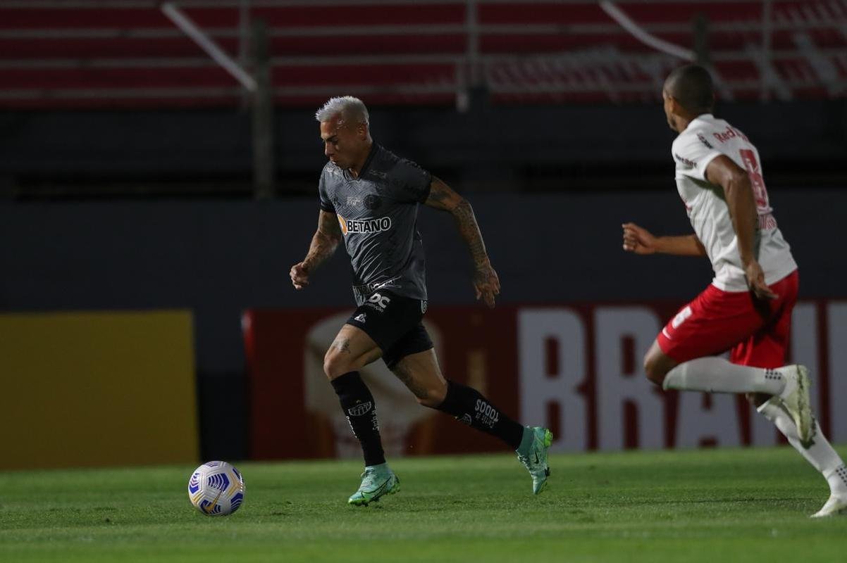 Fotos do jogo entre Red Bull Bragantino e Atltico