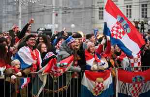 Festa da torcida croata em Zagreb com a vitria sobre Marrocos e a conquista do terceiro lugar na Copa do Mundo de 2022, no Catar