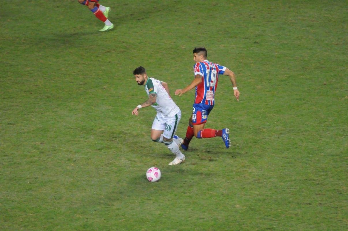 Veja as fotos do confronto entre Amrica e Bahia, no estdio Independncia, em BH, pela 27 rodada do Campeonato Brasileiro.