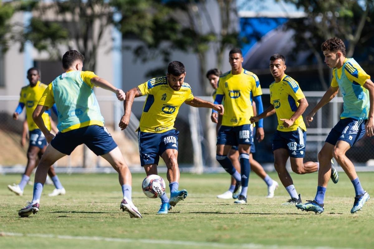 Cruzeiro encerrou a preparao para a ltima rodada do Campeonato Mineiro; Raposa precisa vencer