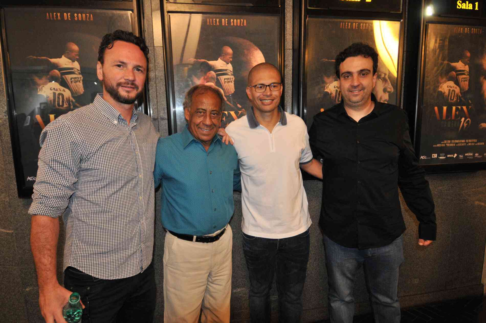 Imagens do evento que reuniu ex-jogadores e o craque no Cine Belas Artes
