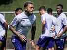 Cruzeiro: Bilu volta a treinar com grupo e fica  disposio de Pepa