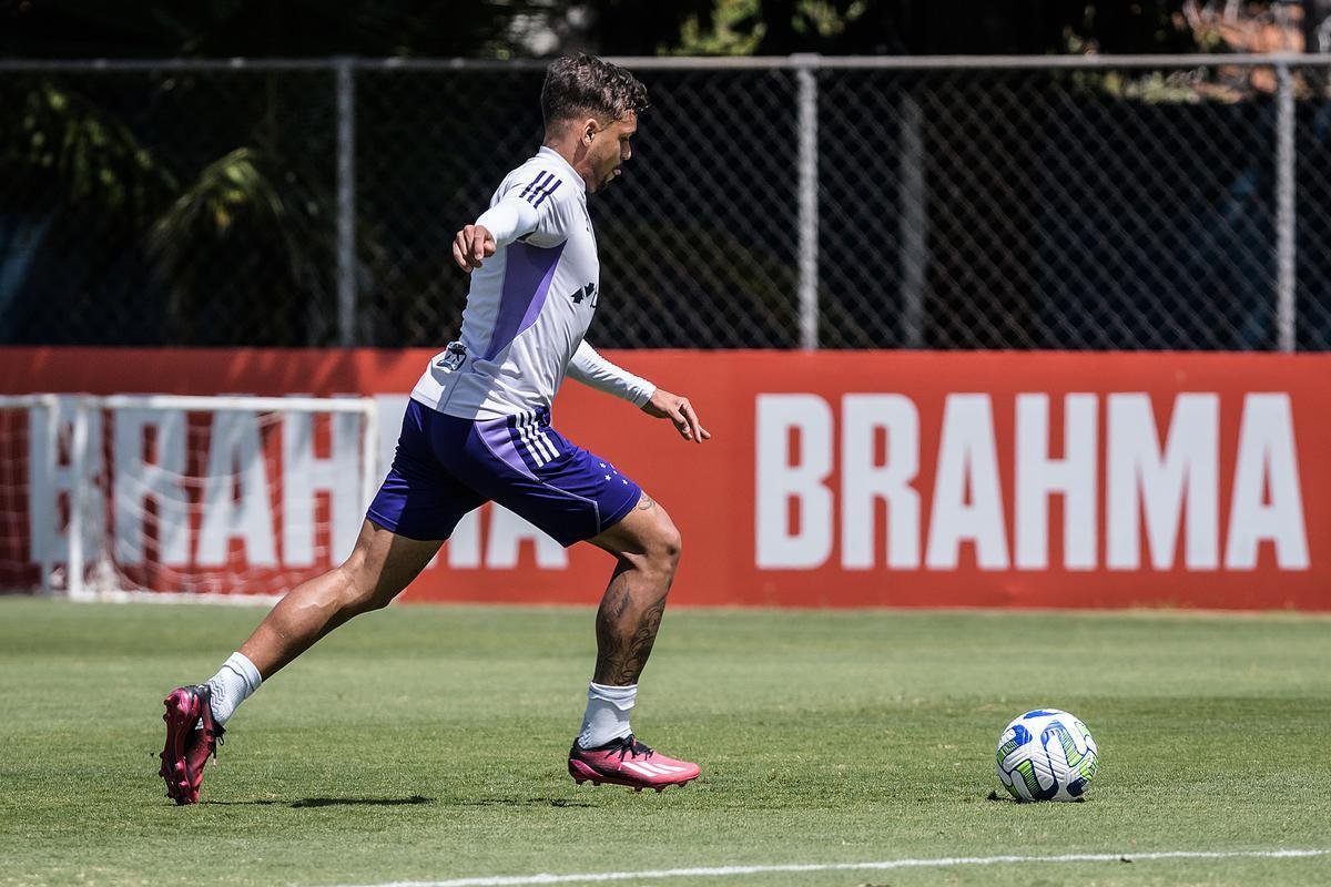 O Cruzeiro treinou nesta quarta-feira (5/4), na Toca da Raposa II, em Belo Horizonte