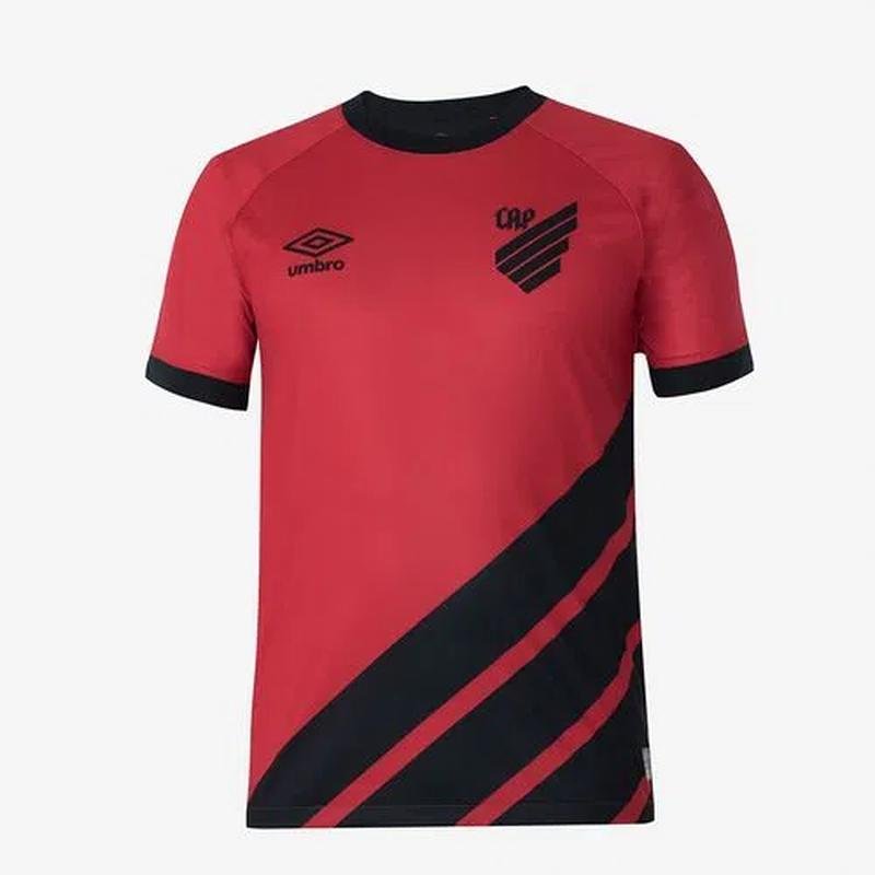A camisa do Athletico-PR  encontrada por R$ 349,90