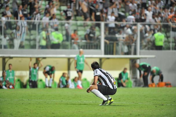 Atltico insistiu no segundo tempo, no conseguiu o terceiro gol e foi eliminado