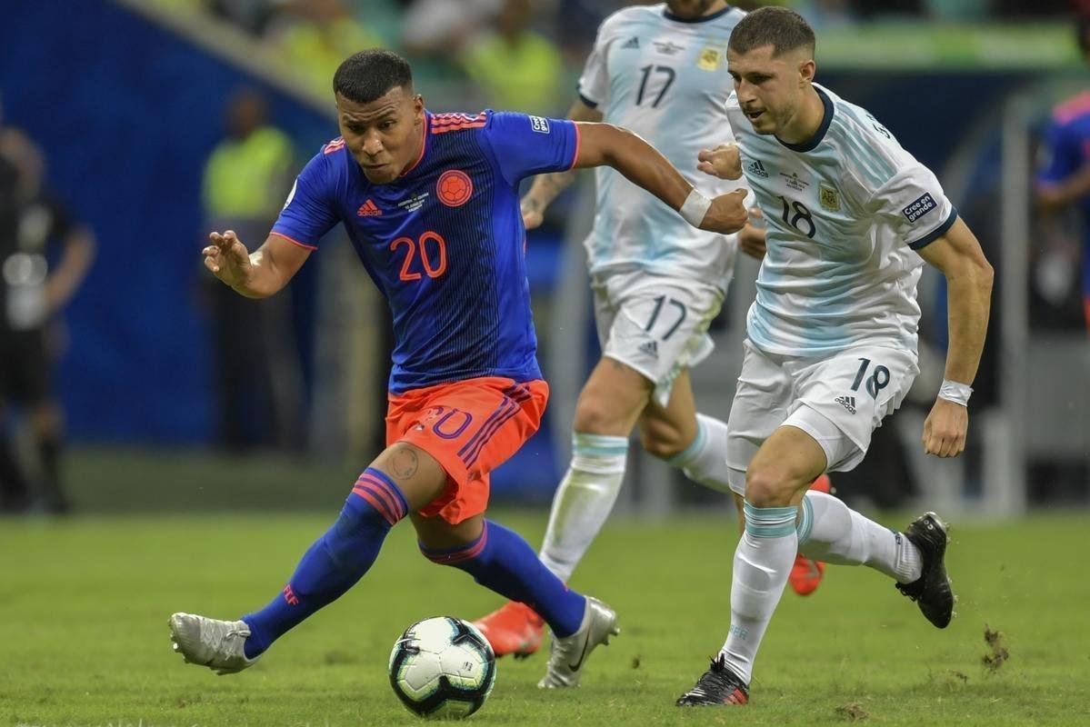 Colmbia no se intimida com Messi e estreia com grande vitria sobre Argentina