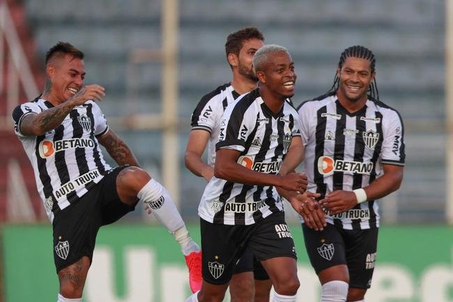 Em Poos de Caldas, Atltico  derrotado pela Caldense, de virada, por 2 a 1, pela sexta rodada do Campeonato Mineiro 