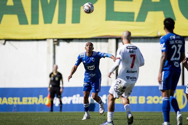 Em noite de extremos, Edu comenta pênalti perdido no Cruzeiro: Bati como  treinei, cruzeiro