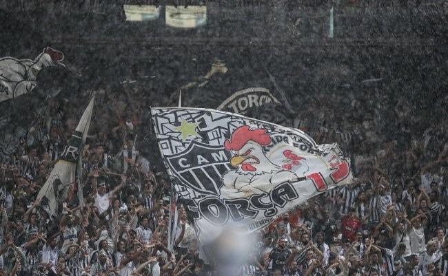 Atlético e Fluminense se enfrentam neste domingo, pelo Brasileirão