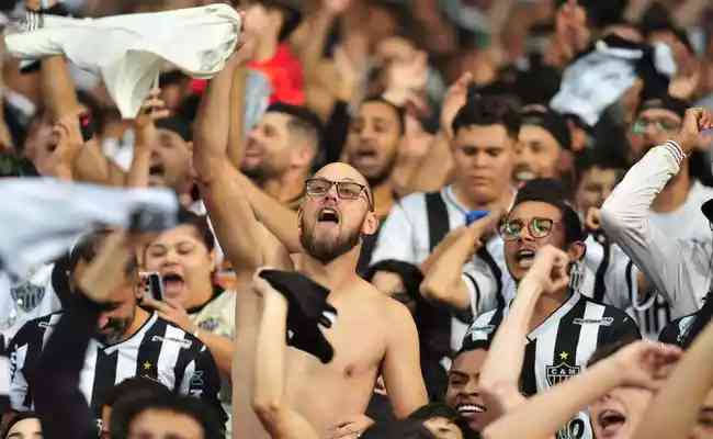 Atlético on X: Torcedor, garanta presença em 26 jogos do #Galo como  mandante em 2022 e tenha prioridade na compra de ingressos para mata-matas!  O segundo lote do pacote anual já está