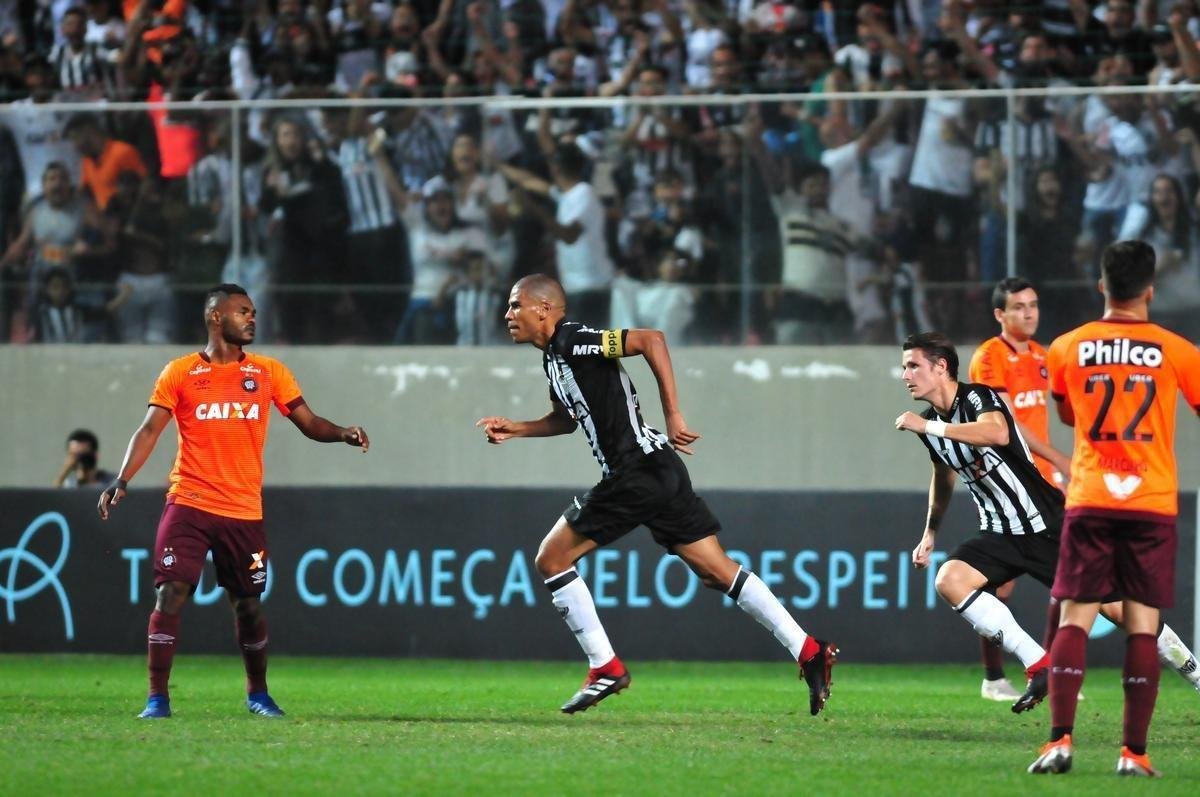 Fotos do jogo desta segunda-feira entre Galo e Furaco