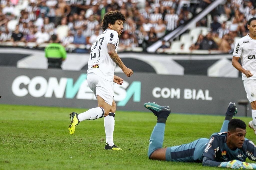 Veja as imagens do jogo entre Botafogo x Atltico, realizado no estdio Nilton Santos, no Rio de Janeiro