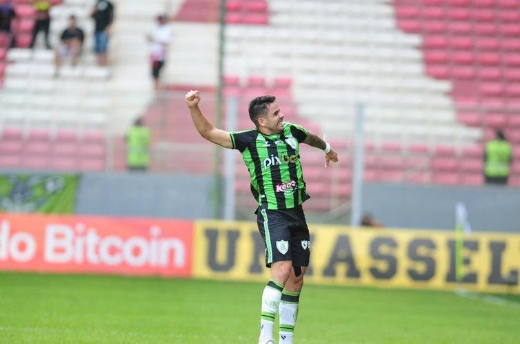 Fotos da partida entre Amrica e Atltico, no Independncia, pela 24 rodada do Campeonato Brasileiro