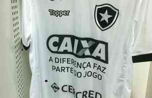 Camisas de Atltico e Botafogo apresentam siglas em meno a esportes paralmpicos. A ao faz referncia ao Dia Internacional da Pessoa com Deficincia (3 de dezembro).