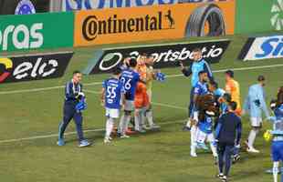 Fotos do jogo entre Cruzeiro e Remo pela Copa do Brasil