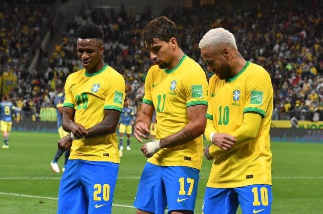 Brasil bateu a Colmbia em So Paulo e garantiu classificao antecipada  Copa