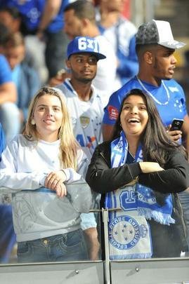 Torcida do Cruzeiro no duelo desta tera, no Mineiro, contra o Racing, pela Libertadores