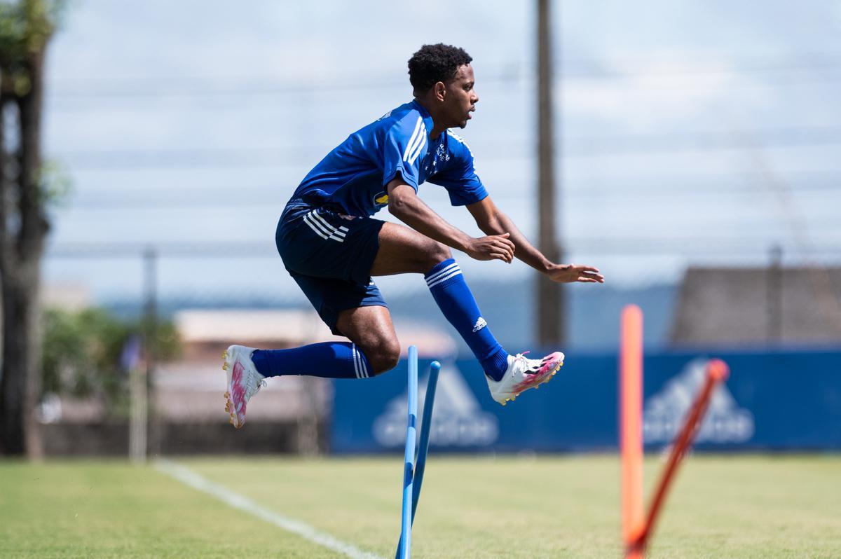 Cruzeiro se prepara para o clássico contra o América