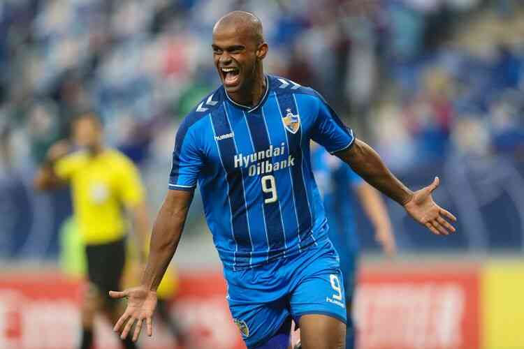 Vencedor da Libertadores enfrenta Tigres ou Ulsan no Mundial