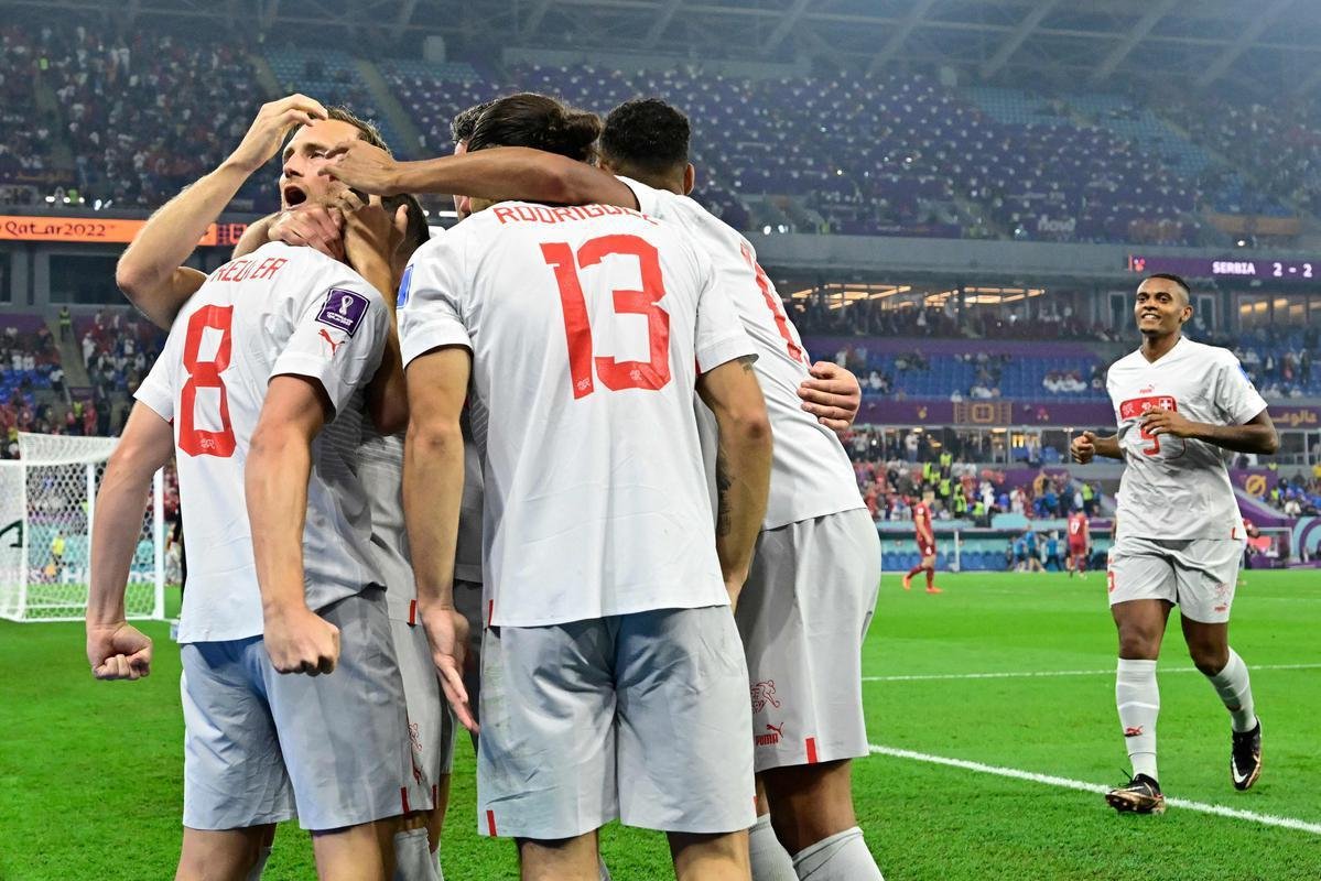 Srvia e Sua se enfrentaram pela 3 rodada do Grupo G da Copa do Mundo do Catar, no estdio 974, em Doha