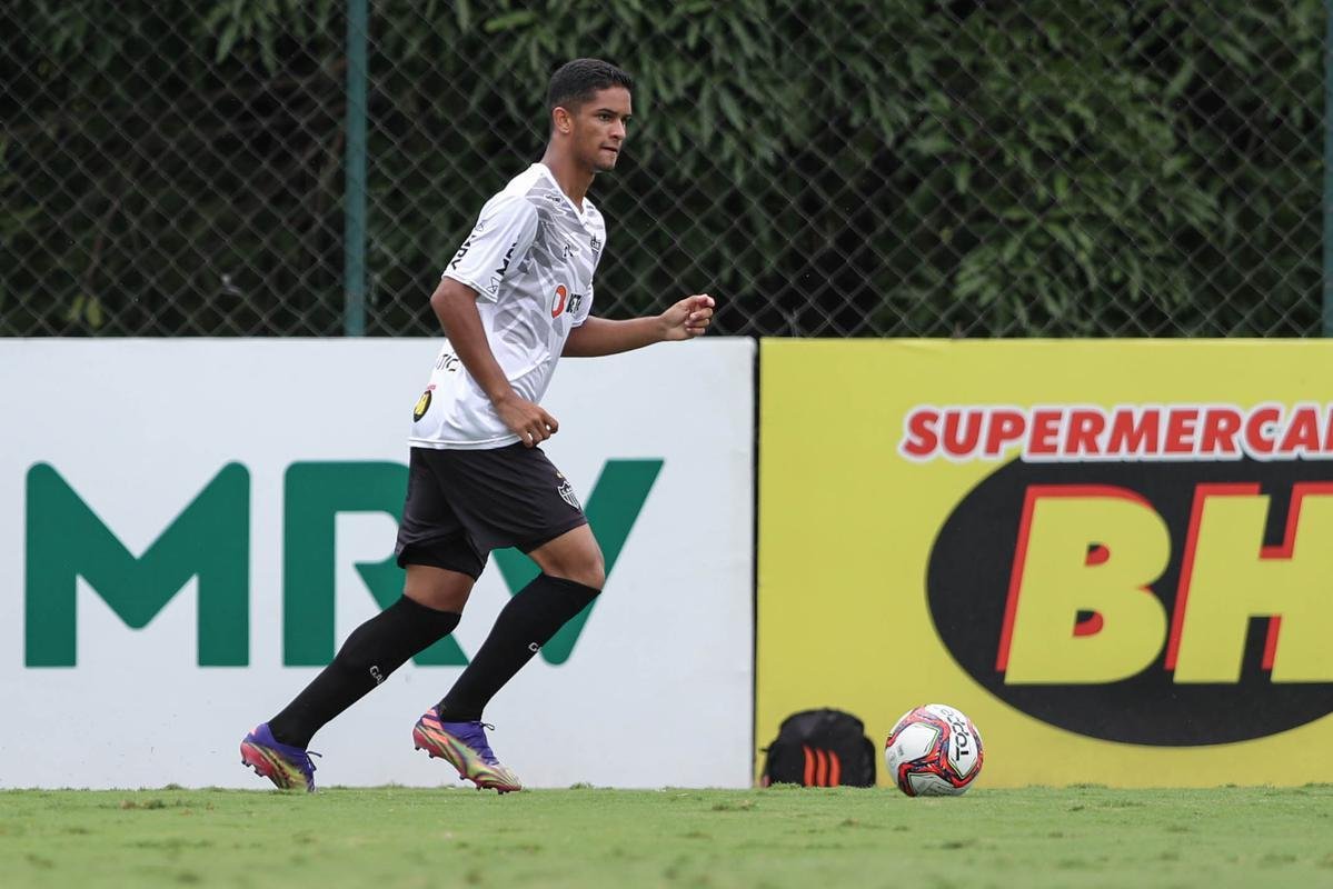 Fotos do treino do Atltico desta sexta, o primeiro aps a sada de Sampaoli