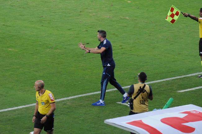 Fotos do jogo entre Cruzeiro e CRB, no Mineiro, em Belo Horizonte, pela 11 rodada da Srie B do Brasileiro