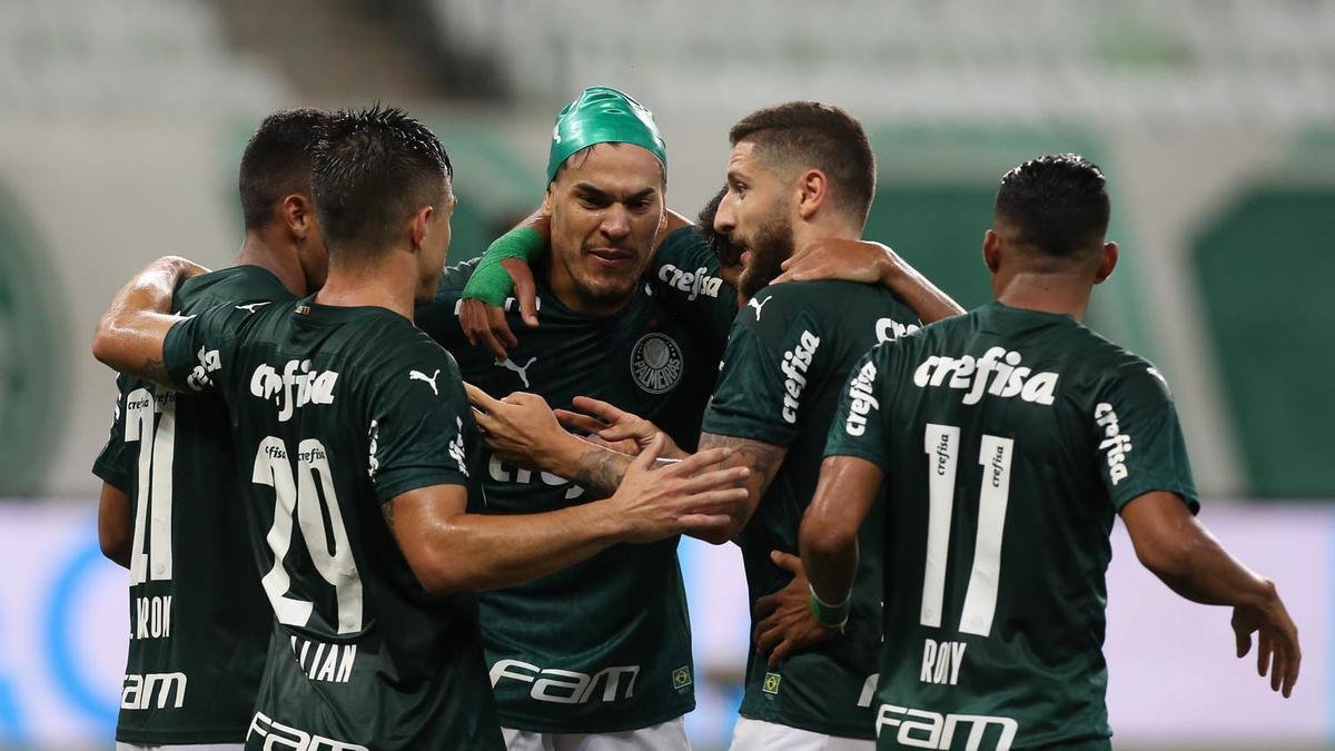 Palmeiras e Amrica se enfrentaram nesta quarta-feira (23), em partida de ida das semifinais da Copa do Brasil. O confronto foi realizado no Allianz Parque, em So Paulo. Na prxima quarta-feira (30), as equipes se reencontram no Independncia, em Belo Horizonte, s 21h30.