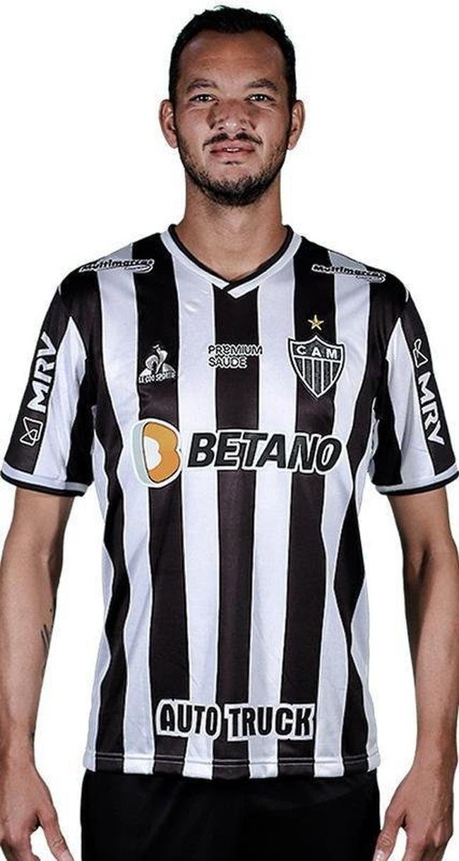 7 - Réver (zagueiro)