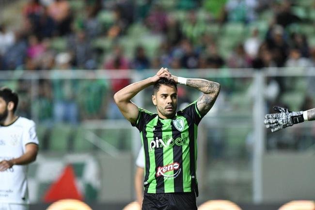 Fotos do jogo entre Amrica e Corinthians