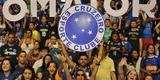 Imagens da premiao, da festa do time e da torcida cruzeirense no Mineirinho com o tri da Superliga