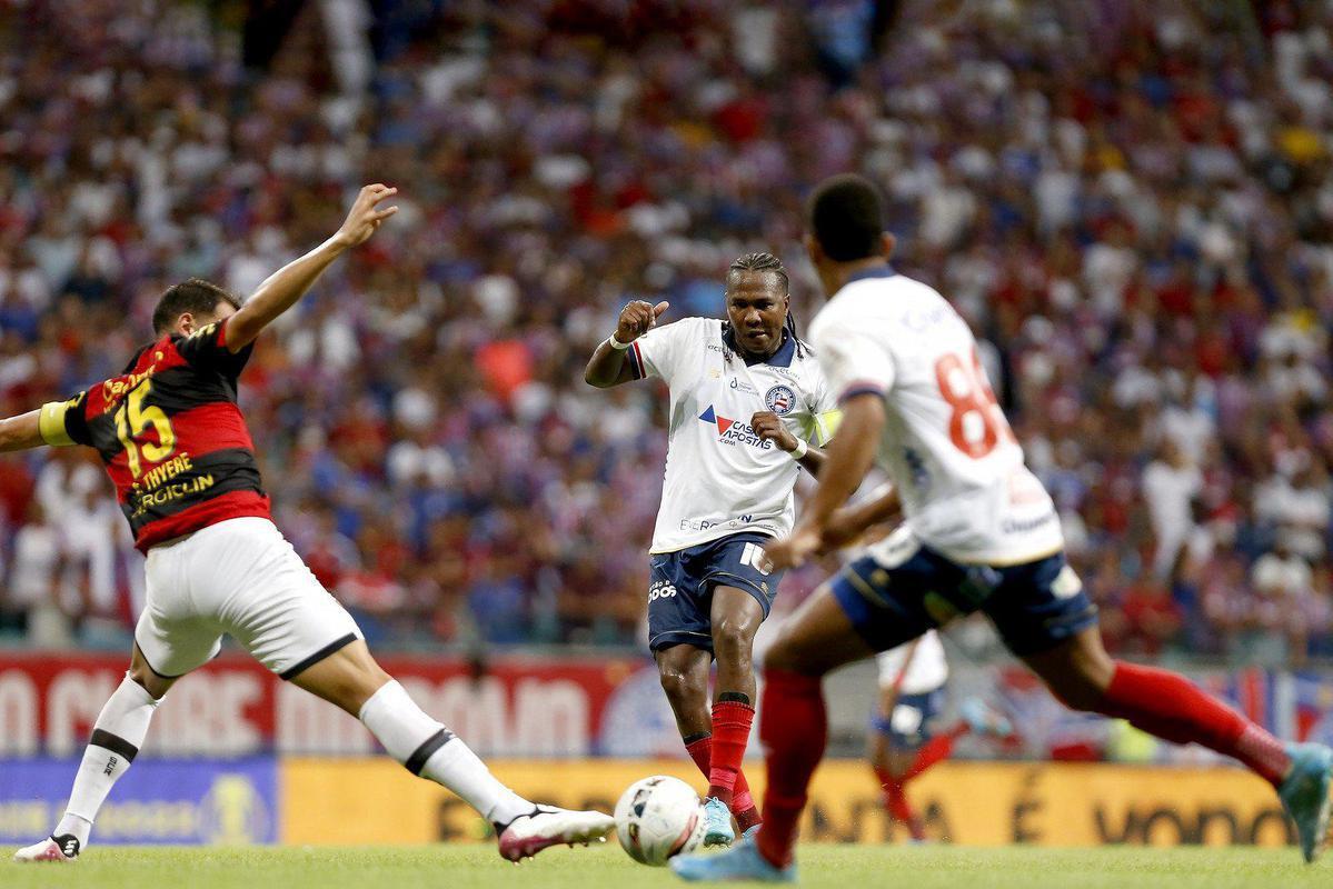 5 Bahia 1 x 0 Sport - 27.160 torcedores, na Arena Fonte Nova, pela 11 rodada