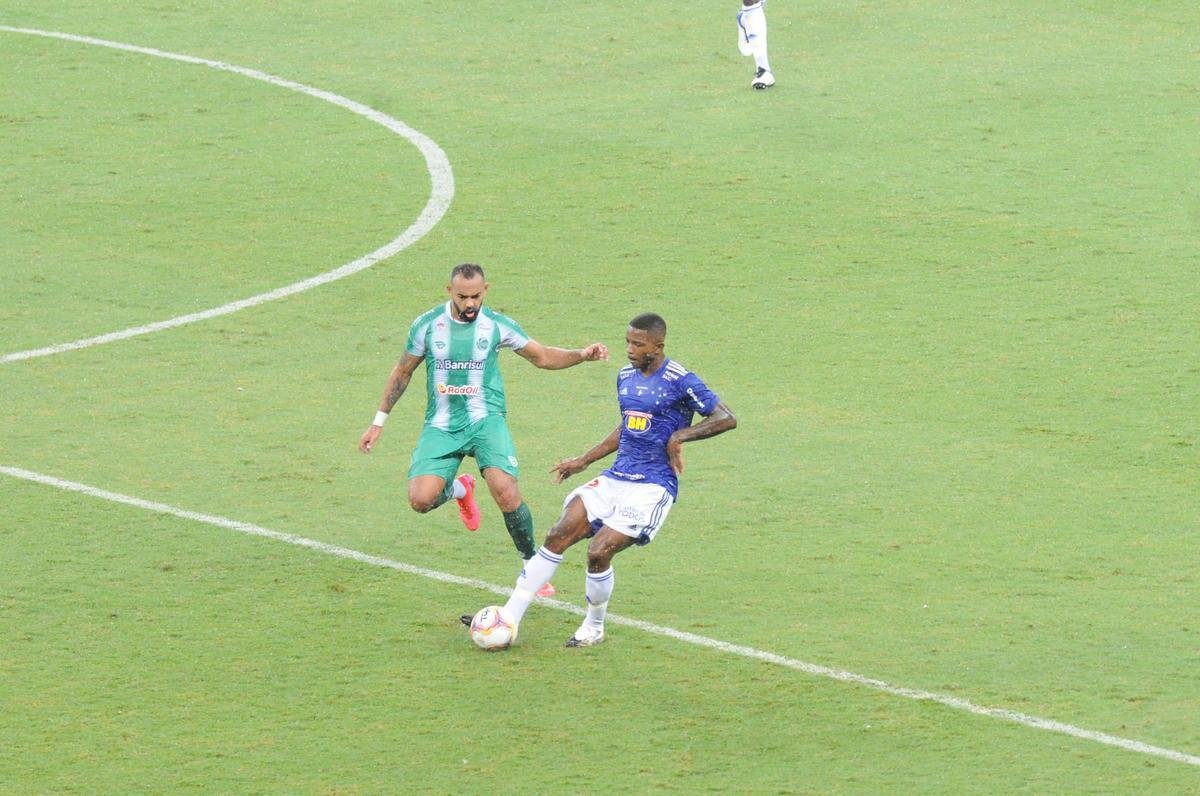 Cruzeiro x Juventude: fotos do jogo desta sexta-feira, no Mineiro, pela 16 rodada da Srie B