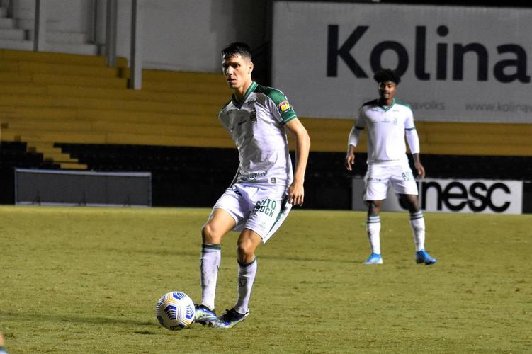 Criciúma e América duelaram pela terceira fase da Copa do Brasil no Estádio Heriberto Hülse, em Santa Catarina
