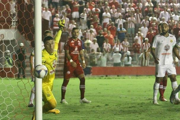 Com casa cheia, Timbu fez a antepenúltima rodada da primeira fase da Série C dentro dos Aflitos