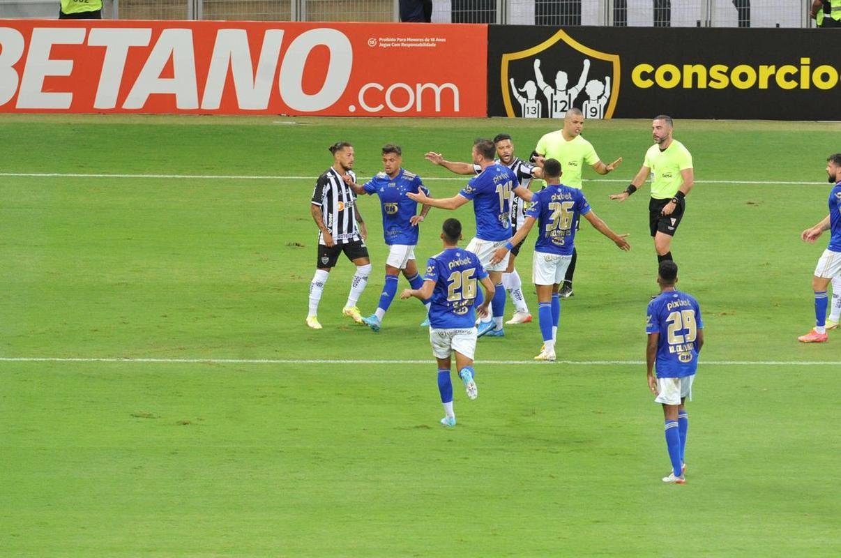 Fotos do clssico entre Atltico e Cruzeiro, no Mineiro, em BH, pela nona rodada do Campeonato Mineiro de 2022