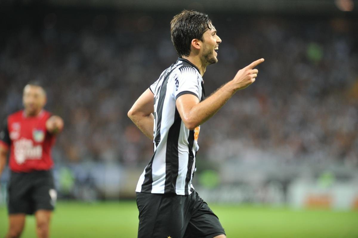 Imagens do clssico mineiro entre Atltico e Cruzeiro 