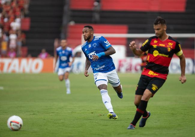 Cruzeiro foi batido pelo Sport por 3 a 1 na Ilha do Retiro pela Série B