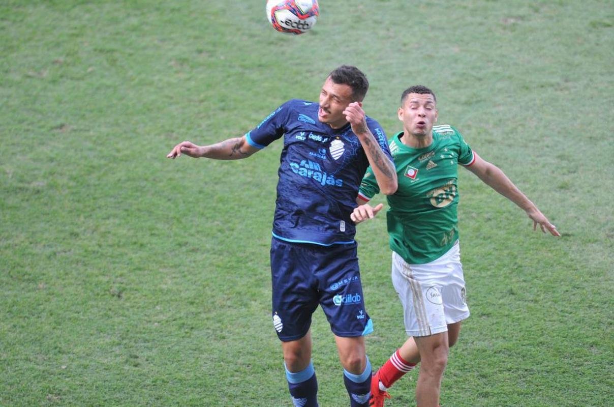 Imagens de Cruzeiro x CSA, no estdio Independncia, em Belo Horizonte, pela 2 rodada da Srie B
