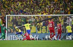 Imagens do duelo entre Brasil e Srvia, no estdio Lusail, pela 1 rodada do Grupo G da Copa do Mundo do Catar