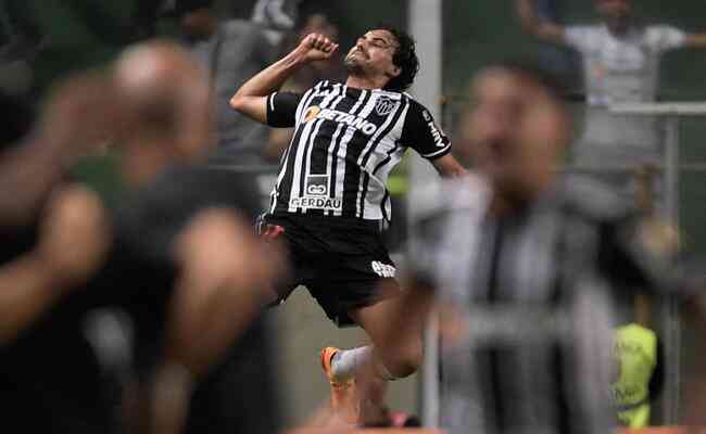 Igor Gomes comemora gol na vitria do Galo no Independncia