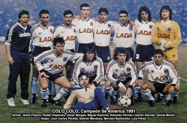 7º Colo-Colo - O tradicional time chileno conseguiu ficar nove partidas seguidas sem perder como visitante na Copa Libertadores entre 1989 e 1991. Curiosamente, a equipe conquistou apenas uma vitória na série, que ainda teve oito empates. Em 1991, aliás, o Colo-Colo conquistou seu único título do torneio.