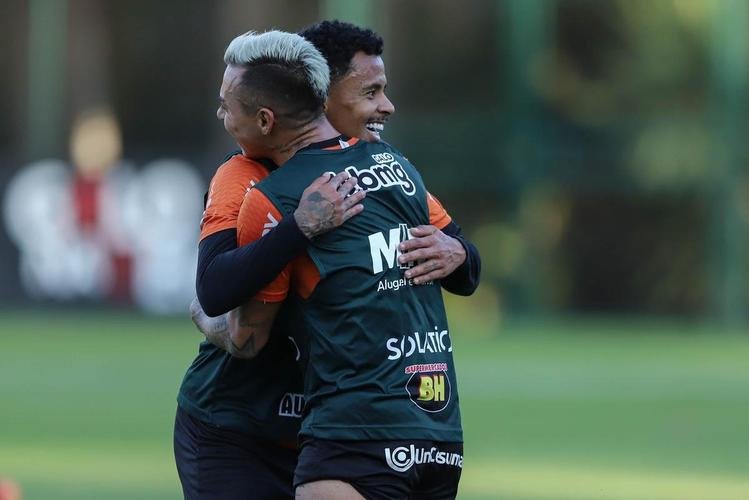 Fotos do treino do Atlético antes da viagem para a Argentina